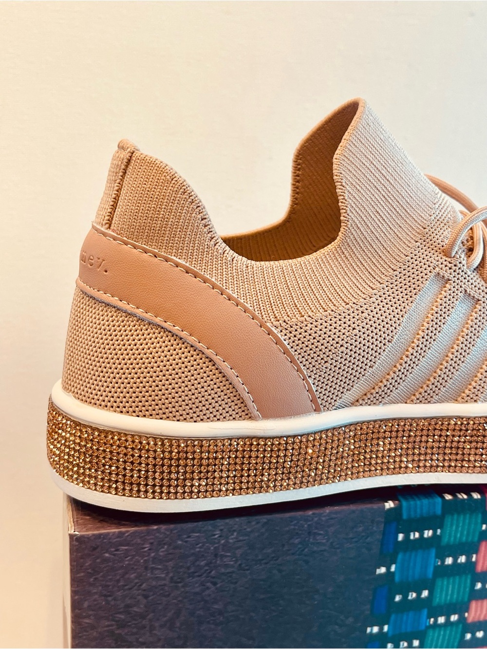 NIB BERNIE MEV BERNICE ROSE GOLD MEMORY FOAM KNIT BEDAZZLED SIDE SOLE SNEAKER 7 - Picture 8 of 15